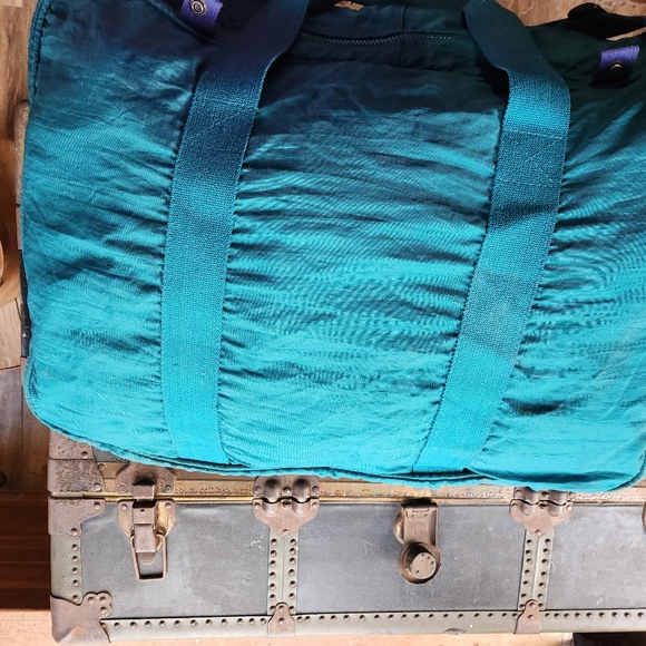 Crate And Barrel Overnight bag - Picture 5 of 8